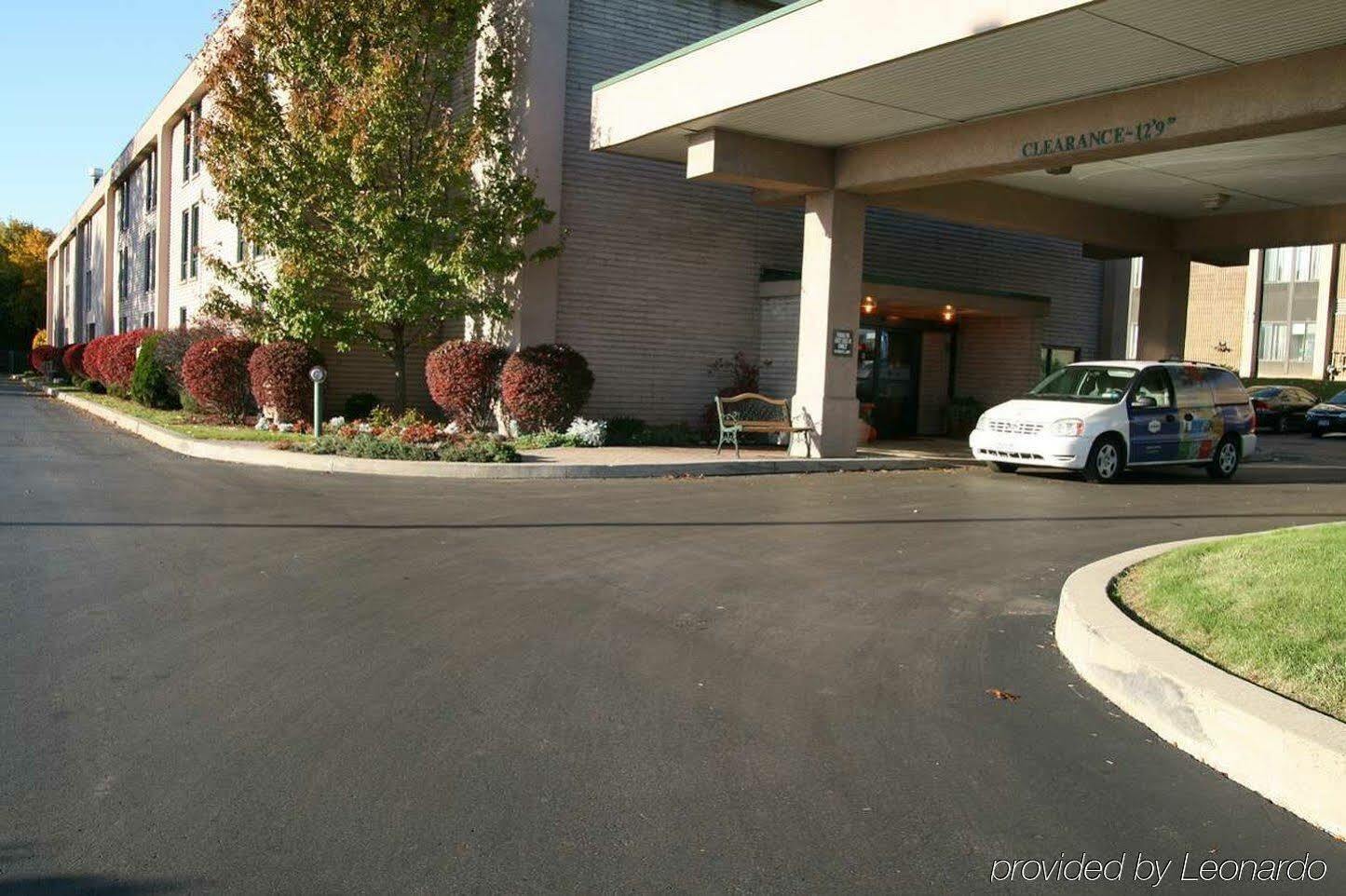 Tru By Hilton Syracuse North Airport Area 3*